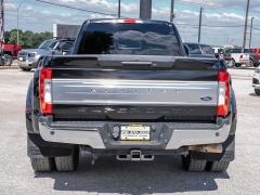 Used 2018  Ford Super Duty F-350 4WD Crew Cab Lariat DRW Longbed at A Motors Sales & Finance near San Antonio&comma; TX