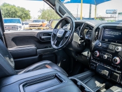Used 2020  GMC Sierra 1500 4WD Crew Cab AT4 at A Motors Sales & Finance near San Antonio&comma; TX