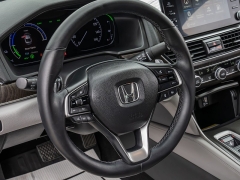 Used 2019  Honda Accord Hybrid 4d Sedan Touring at A Motors Sales & Finance near San Antonio&comma; TX
