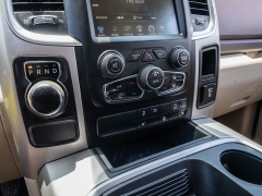 Used 2016  Ram 1500 2WD Crew Cab Lone Star at A Motors Sales & Finance near San Antonio&comma; TX