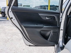 Used 2015  Nissan Altima 4d Sedan S 2&period;5L at A Motors Sales & Finance near San Antonio&comma; TX