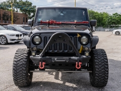 Used 2018  Jeep Wrangler JK Unlimited 4d SUV 4WD Sport at A Motors Sales & Finance near San Antonio&comma; TX
