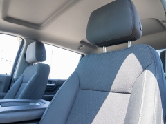 Used 2020  Chevrolet Silverado 1500 2WD Crew Cab Custom at A Motors Sales & Finance near San Antonio&comma; TX