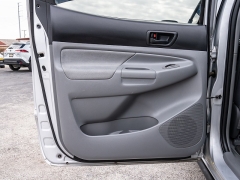 Used 2010  Toyota Tacoma 2WD D-Cab PreRunner Long Bed at A Motors Sales & Finance near San Antonio&comma; TX