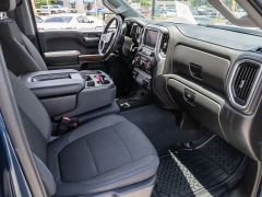 Used 2019  Chevrolet Silverado 1500 2WD Crew Cab LT at A Motors Sales & Finance near San Antonio&comma; TX