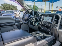 Used 2017 Ford F-150 4WD SuperCrew XLT 5 1/2 at A Motors Sales & Finance near San Antonio, TX