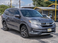 Used 2019  Honda Pilot 4d SUV FWD Touring 7-Passenger at A Motors Sales & Finance near San Antonio&comma; TX