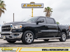 Used 2019  Ram 1500 2WD Crew Cab Big Horn&sol;Lone Star at A Motors Sales & Finance near San Antonio&comma; TX