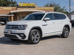Used 2019 Volkswagen Atlas 4d SUV 3.6L SE Technology R-Line 4motion at A Motors Sales & Finance near San Antonio, TX