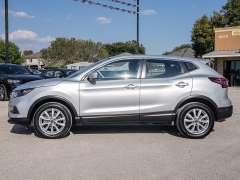 Used 2021 Nissan Rogue Sport FWD S at A Motors Sales & Finance near San Antonio, TX