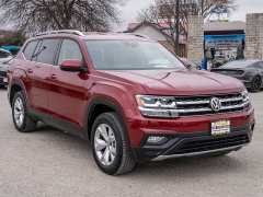 Used 2018  Volkswagen Atlas 3&period;6L V6 SE w&sol;Technology FWD at A Motors Sales & Finance near San Antonio&comma; TX