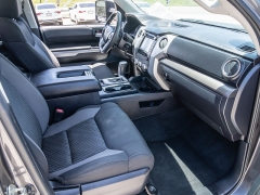 Used 2017  Toyota Tundra 4WD CrewMax SR5 5&period;7L FFV at A Motors Sales & Finance near San Antonio&comma; TX