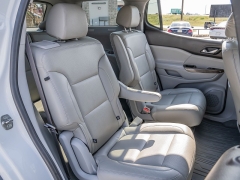 Used 2021  GMC Acadia FWD 4dr SLE at A Motors Sales & Finance near San Antonio, TX