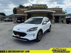 Used 2020 Ford Escape 4d SUV FWD SEL at A Motors Sales & Finance near San Antonio, TX