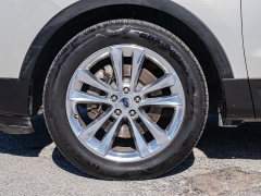 Used 2018  Ford Explorer 4d SUV FWD XLT at A Motors Sales & Finance near San Antonio, TX