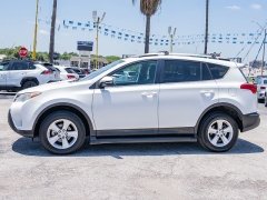 Used 2014  Toyota RAV4 4d SUV FWD XLE at A Motors Sales & Finance near San Antonio&comma; TX