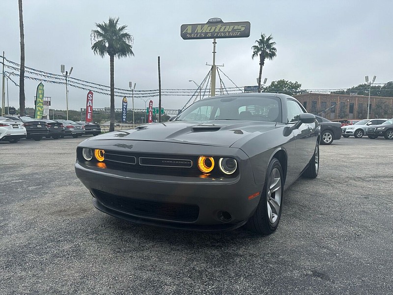 Used 2019  Dodge Challenger 2d Coupe RWD SXT at A Motors Sales & Finance near San Antonio, TX