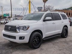 Used 2019  Toyota Sequoia 4d SUV 4WD SR5 at A Motors Sales & Finance near San Antonio&comma; TX