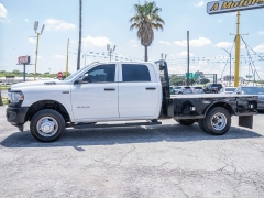 Used 2022  Ram 3500 Cab-Chassis 4WD Tradesman Crew Cab 60" CA 172&period;4" WB 10K at A Motors Sales & Finance near San Antonio&comma; TX