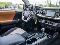 Used 2018  Toyota Tacoma 2WD Double Cab SR5 V6 at A Motors Sales & Finance near San Antonio&comma; TX