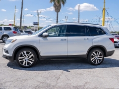 Used 2018  Honda Pilot 4d SUV AWD Elite at A Motors Sales & Finance near San Antonio&comma; TX