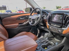 Used 2018  Chevrolet Traverse 4d SUV AWD High Country at A Motors Sales & Finance near San Antonio&comma; TX