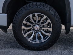 Used 2020  GMC Sierra 1500 4WD Crew Cab AT4 at A Motors Sales & Finance near San Antonio&comma; TX