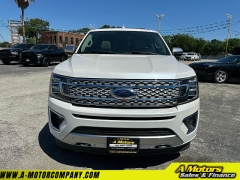 Used 2019 Ford Expedition Max 4d SUV 4WD Platinum at A Motors Sales & Finance near San Antonio, TX
