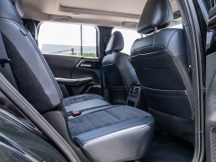 Used 2024  Mitsubishi Outlander SE FWD at A Motors Sales & Finance near San Antonio&comma; TX