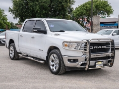 Used 2020  Ram 1500 2WD Crew Cab Lone Star at A Motors Sales & Finance near San Antonio&comma; TX
