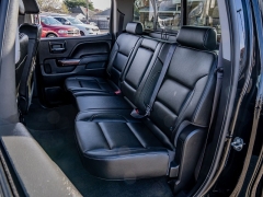 Used 2017  GMC Sierra 1500 2WD Crew Cab SLT at A Motors Sales & Finance near San Antonio&comma; TX