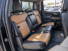 Used 2020  GMC Sierra 1500 4WD Crew Cab Elevation at A Motors Sales & Finance near San Antonio&comma; TX
