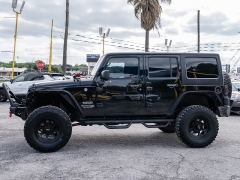 Used 2018  Jeep Wrangler JK Unlimited 4d SUV 4WD Sport at A Motors Sales & Finance near San Antonio&comma; TX