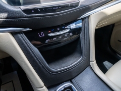 Used 2018  Cadillac XT5 4d SUV FWD at A Motors Sales & Finance near San Antonio&comma; TX