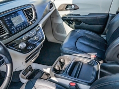 Used 2018 Chrysler Pacifica 4d Wagon Touring L at A Motors Sales & Finance near San Antonio, TX