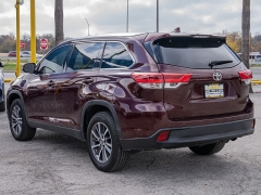 Used 2019  Toyota Highlander 4d SUV FWD XLE at A Motors Sales & Finance near San Antonio&comma; TX