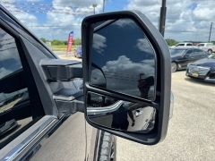 Used 2018 Ford F-150 4WD SuperCrew Platinum 5 1/2 at A Motors Sales & Finance near San Antonio, TX