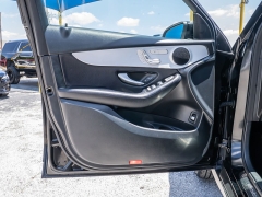 Used 2019  Mercedes-Benz GLC-Class 4d SUV GLC300 at A Motors Sales & Finance near San Antonio&comma; TX