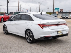 Used 2022  Hyundai Elantra Limited IVT at A Motors Sales & Finance near San Antonio, TX