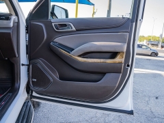 Used 2017 GMC Yukon XL 4d SUV 4WD Denali at A Motors Sales & Finance near San Antonio, TX