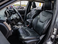 Used 2016  Jeep Cherokee 4d SUV 4WD Limited V6 at A Motors Sales & Finance near San Antonio&comma; TX