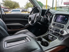 Used 2020  GMC Yukon 4d SUV 4WD SLT at A Motors Sales & Finance near San Antonio&comma; TX