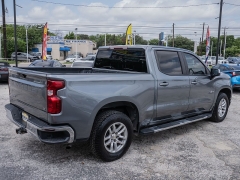 Used 2020  Chevrolet Silverado 1500 2WD Crew Cab LT at A Motors Sales & Finance near San Antonio&comma; TX
