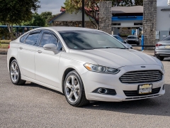 Used 2015 Ford Fusion 4d Sedan SE 2.0L EcoBoost at A Motors Sales & Finance near San Antonio, TX