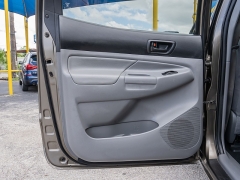 Used 2013  Toyota Tacoma 2WD Double Cab PreRunner V6 Short Bed at A Motors Sales & Finance near San Antonio&comma; TX