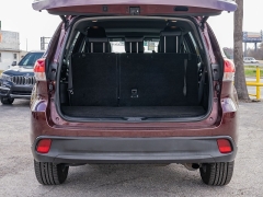 Used 2019  Toyota Highlander 4d SUV FWD XLE at A Motors Sales & Finance near San Antonio&comma; TX