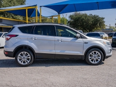 Used 2018  Ford Escape 4d SUV FWD SE at A Motors Sales & Finance near San Antonio&comma; TX