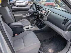 Used 2013  Toyota Tacoma 2WD Double Cab PreRunner V6 Short Bed at A Motors Sales & Finance near San Antonio&comma; TX