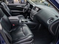 Used 2020  Nissan Pathfinder 4d SUV 4WD SL at A Motors Sales & Finance near San Antonio&comma; TX