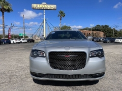 Used 2021  Chrysler 300 300S RWD at A Motors Sales & Finance near San Antonio&comma; TX